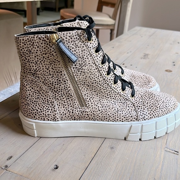 PAOLO GIO 2 CALF HAIR HIGH TOP SNEAKER IN BEIGE/ BLACK 10 - Picture 5 of 10